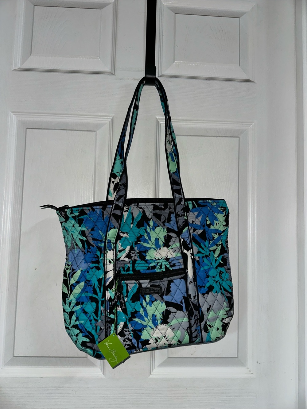 NWT Vera Bradley Villager Camofloral Retired Pattern